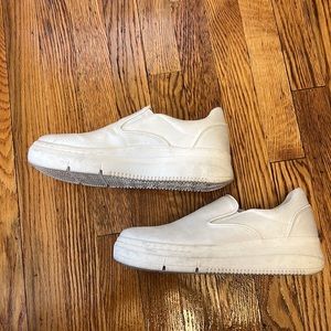 Dr. scholls White Slip on sneakers (2.5 inch platform), size 11